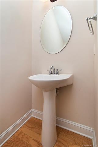 9711 Cadman Ct, Cornelius, NC 28031 photo 8