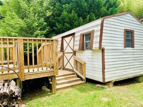 8 Spring Tree Ln, Fairview, NC 28730 photo 8