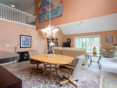 104 Highview Ln, Flat Rock, NC 28731 photo 9