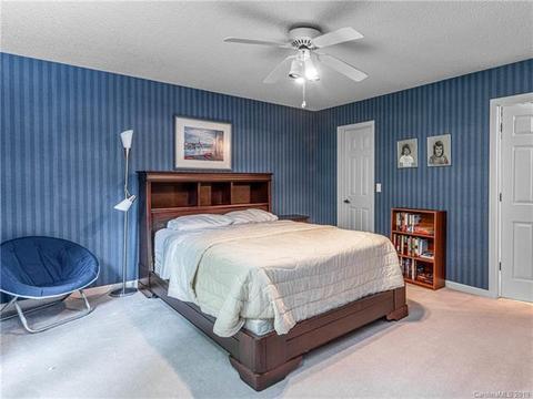 104 Highview Ln, Flat Rock, NC 28731 photo 23