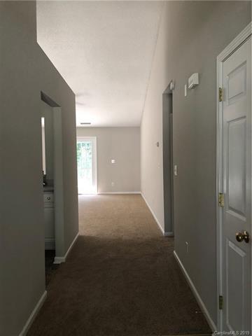 2000 Summit Ridge Ln, Kannapolis, NC 28083 photo 4