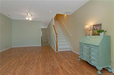 75 Creekside Dr, Brevard, NC 28712 photo 3