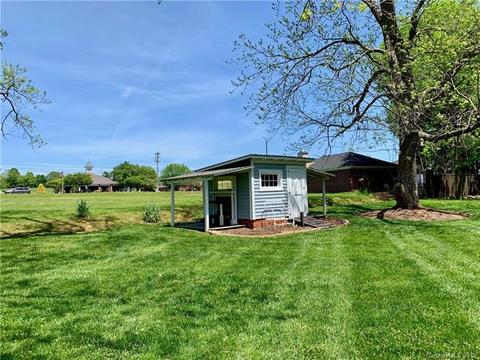8539 Walnut St, Mount Pleasant, NC 28124 photo 3