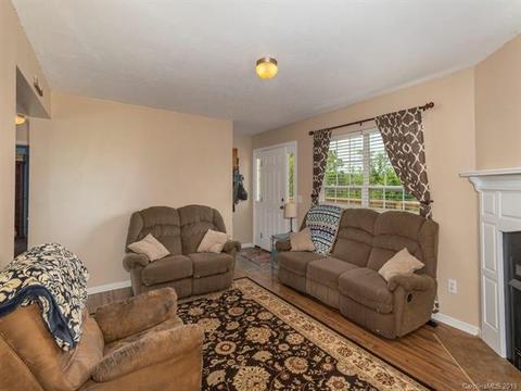 594 Jenkins Valley Rd, Alexander, NC 28701 photo 6
