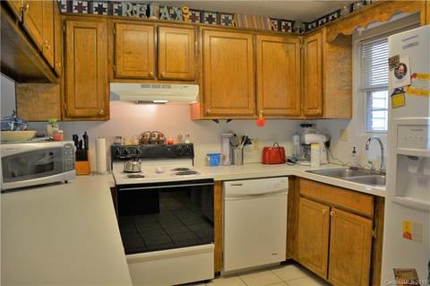 102 Brandywine Dr #U4, Conover, NC 28613 photo 11
