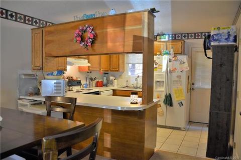 102 Brandywine Dr #U4, Conover, NC 28613 photo 10