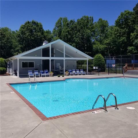 8424 Forest Shadow Cir, Cornelius, NC 28031 photo 39