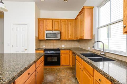 3237 Fifth Baxter Xing, Fort Mill, SC 29708 photo 13