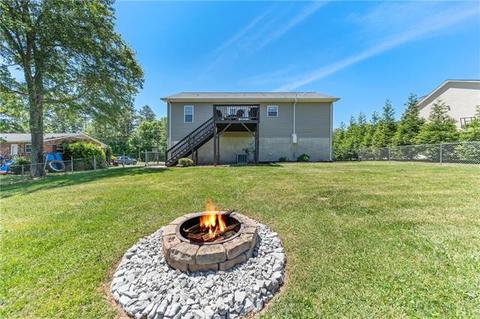 615 Cemetery Loop, Hickory, NC 28601 photo 24