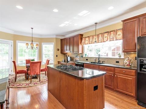 8508 Gresham Dr, Waxhaw, NC 28173 photo 13