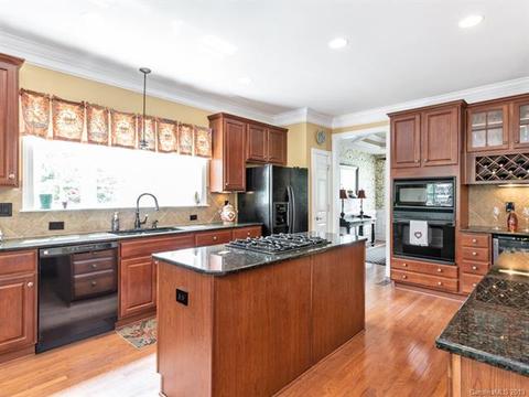 8508 Gresham Dr, Waxhaw, NC 28173 photo 12