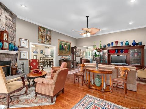 40 Stonecrest Ct, Flat Rock, NC 28731 photo 7
