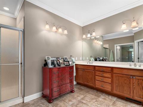 40 Stonecrest Ct, Flat Rock, NC 28731 photo 19