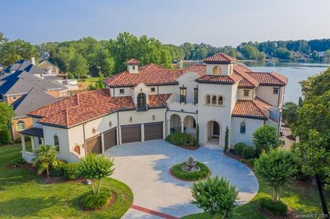 17324 Wavecrest Ct, Cornelius, NC 28031 photo 1