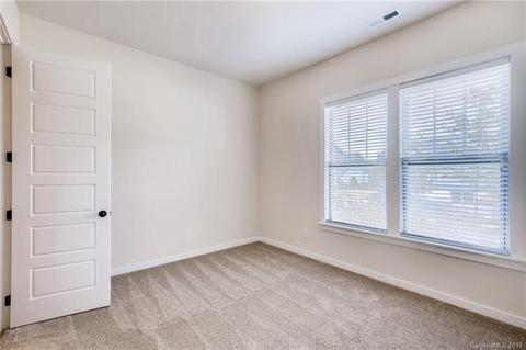 619 Daventry Ct, Clover, SC 29710 photo 18