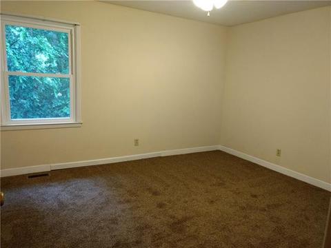 3440 Lester St, Conover, NC 28613 photo 9