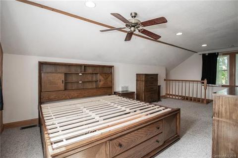 407 Mullis Rd, Harmony, NC 28634 photo 18