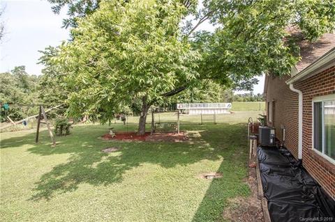 407 Mullis Rd, Harmony, NC 28634 photo 24