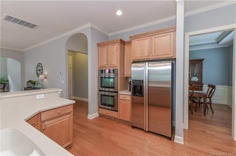 415 Nugget Ct, Fort Mill, SC 29708 photo 10