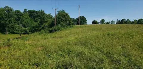 2075 Baird St, Valdese, NC 28690 photo 12