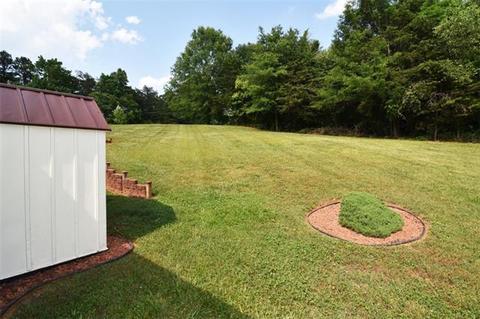 124 Cedar Forest Loop, Hickory, NC 28601 photo 25