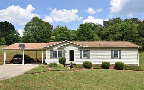 124 Cedar Forest Loop, Hickory, NC 28601 photo 1