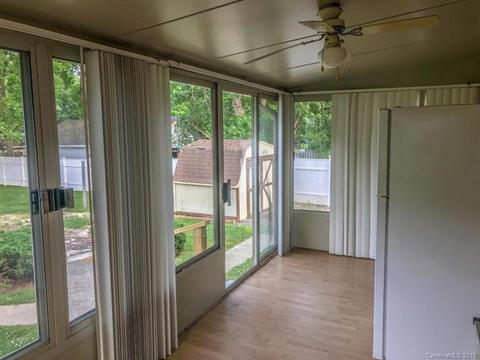 65 Charles St, Clyde, NC 28721 photo 16