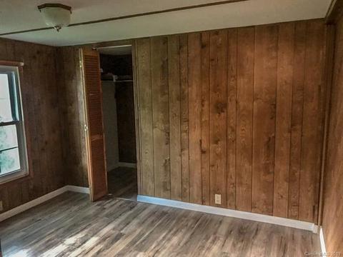 65 Charles St, Clyde, NC 28721 photo 22