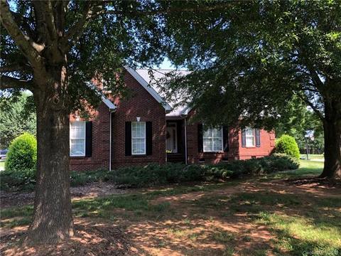 5924 Meadowmere Dr, Monroe, NC 28110 photo 1