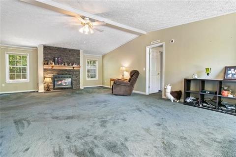 41 Mcgee Cir, Fairview, NC 28730 photo 10