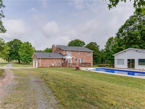 4805 Wolf Pond Rd, Monroe, NC 28112 photo 4