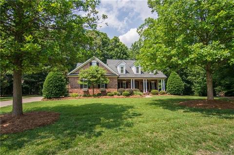 6695 Fox Ridge Cir, Davidson, NC 28036 photo 2