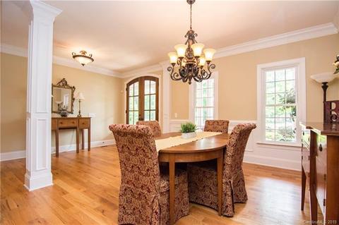 6695 Fox Ridge Cir, Davidson, NC 28036 photo 9