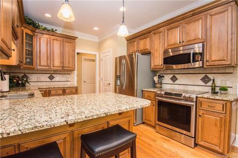 6695 Fox Ridge Cir, Davidson, NC 28036 photo 18