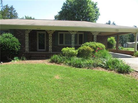 3960 Lai Ber Dr, Conover, NC 28613 photo 8
