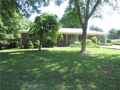 3960 Lai Ber Dr, Conover, NC 28613 photo 7