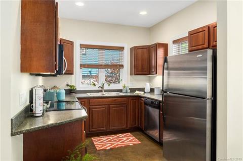 14 Sevan Ct, Asheville, NC 28806 photo 9