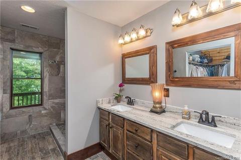 139 Grey Fox Trl, Clyde, NC 28721 photo 17