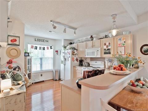 1032 Boulder Sw Dr SW, Concord, NC 28025 photo 8