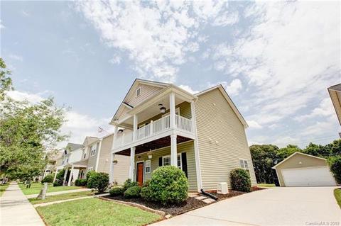 11044 Heritage Green Dr, Cornelius, NC 28031 photo 2