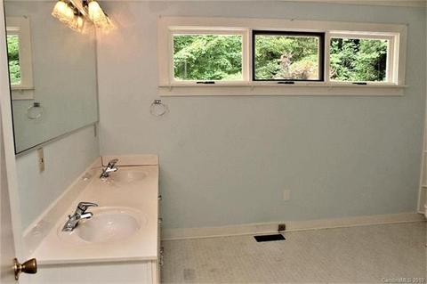 43 Legend Ln, Sylva, NC 28779 photo 19