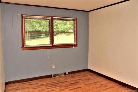 43 Legend Ln, Sylva, NC 28779 photo 13