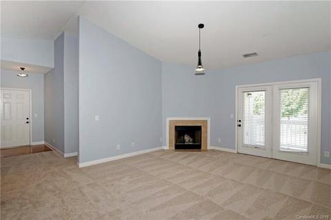16646 Amberside Rd, Cornelius, NC 28031 photo 3