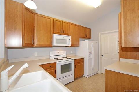 16646 Amberside Rd, Cornelius, NC 28031 photo 7