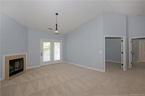 16646 Amberside Rd, Cornelius, NC 28031 photo 2