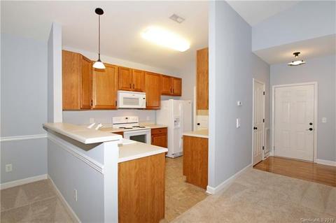 16646 Amberside Rd, Cornelius, NC 28031 photo 6
