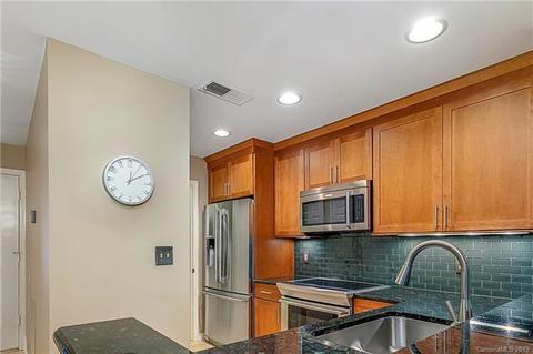 18809 Nautical Dr #304, Cornelius, NC 28031 photo 2