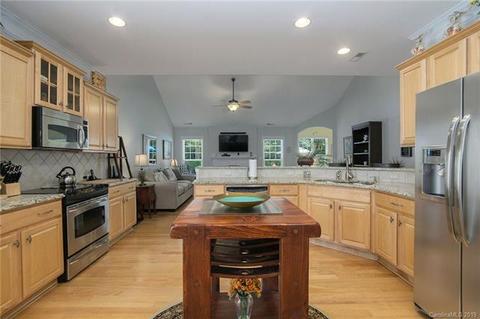 482 Harrison Dr, Concord, NC 28027 photo 12