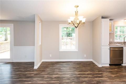 670 Tabor Rd, Olin, NC 28660 photo 7