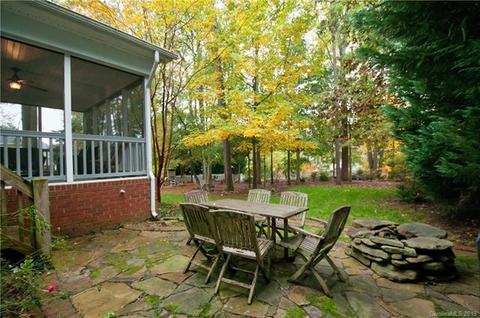 19009 Ruffner Dr, Cornelius, NC 28031 photo 5